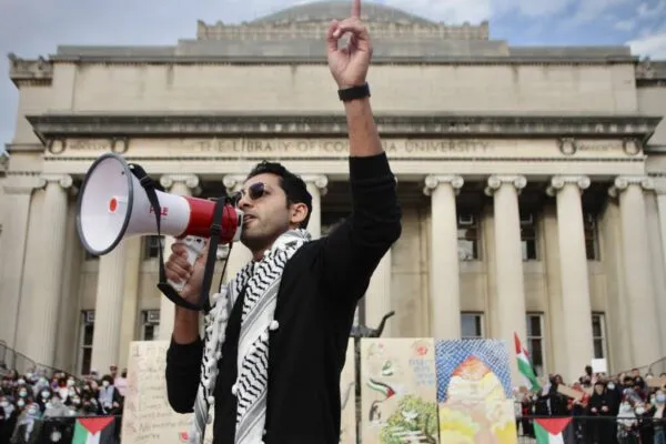 Columbia student Mohsen Mahdawi is freed on bail after judge orders his release from federal custody 108138712 1746026050584 Gettyimages 2210002914 Img 1714