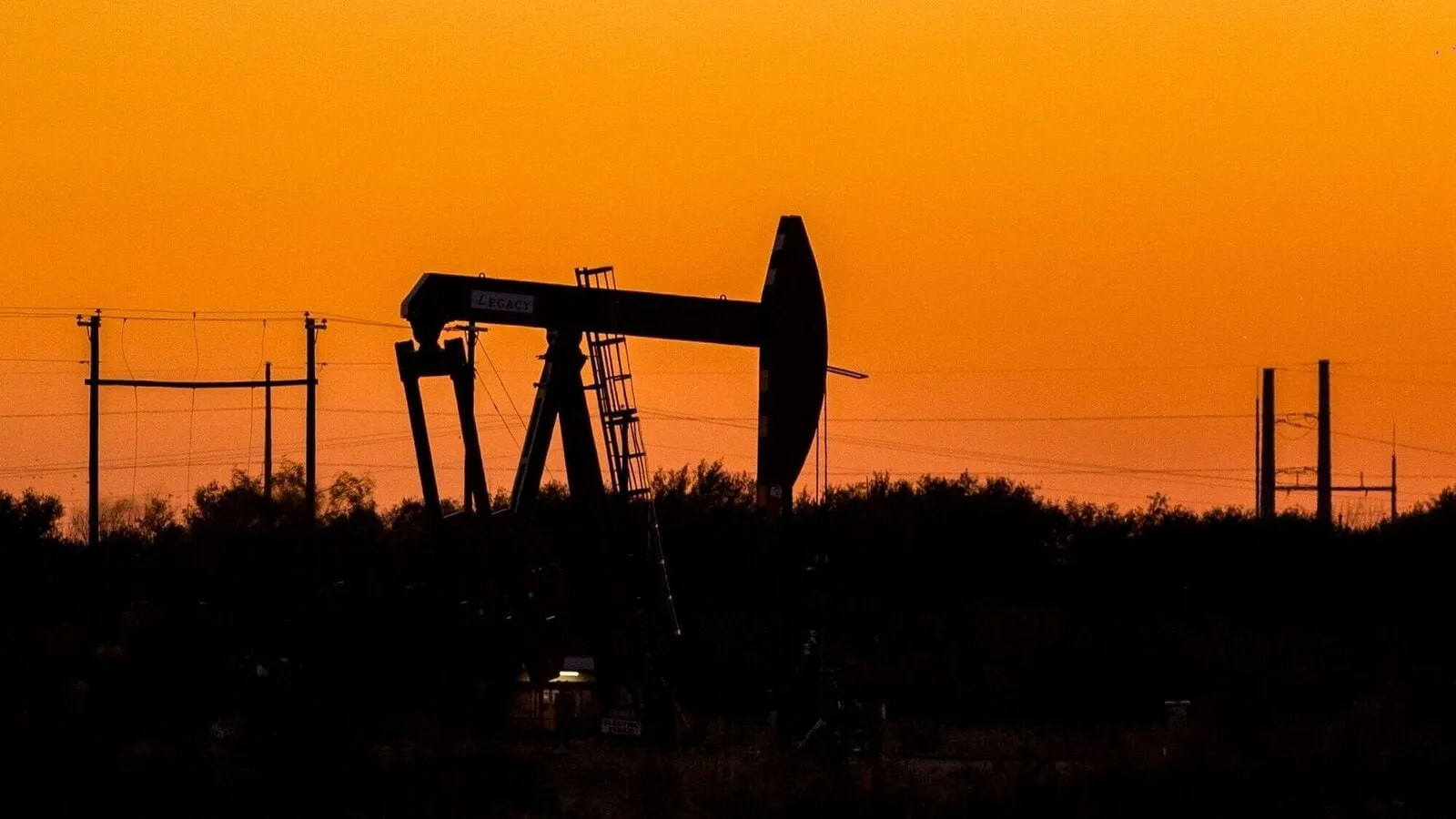 TEXAS OIL 6 1734739054823 1744635582835