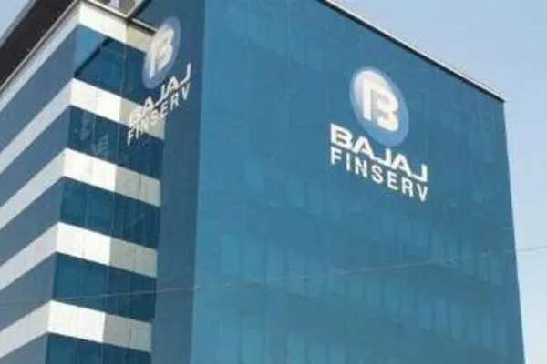 Bajaj Finance share price falls ahead of Q4 results today; Time to buy before dividend, stock split, bonus announcement? Bajaj Finance An 1745901927189 1745901927495