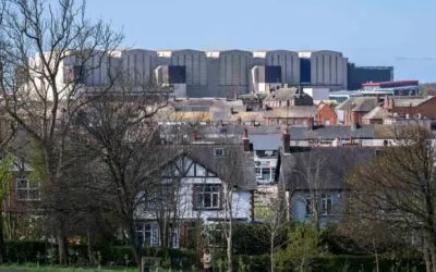 Can More Military Spending Revive an Economy? This British Town Hopes So. 11biz Uk Defense 04 Lhwv FacebookJumbo