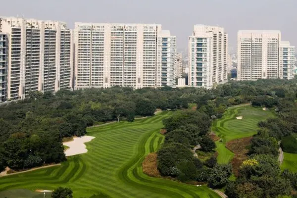 DLF’s Q1 launches to set the tone for FY26 pre-sales trajectory DLF 1716728014506 1747816228668
