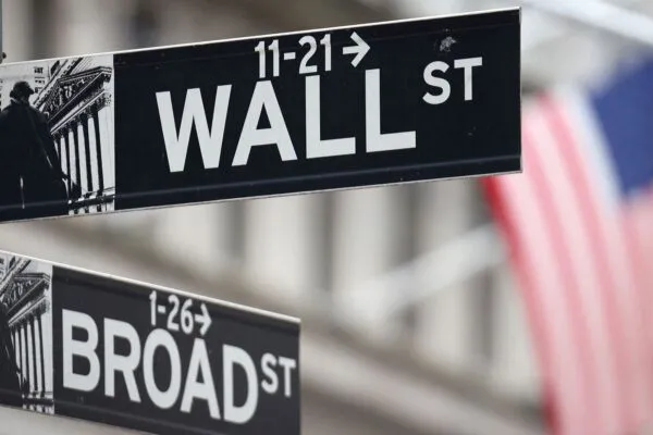 Wall Street Today: US stocks fall after Trump blames China for violating tariff norms; Nvidia down 3% MEDLINE IPO 0 1732360023805 1748619535898