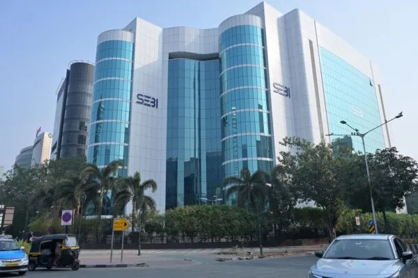 SEBI pushes transparency bid, simplifies operational process of cash flow disclosure in corporate bond database; details Sebi Has Simplified Cash Flow Disclosure In The Co 1747554812452 1747554812776
