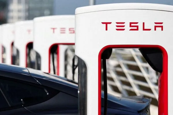 Tesla share price climbs 7% after $152 billion selloff even as Elon Musk-Trump truce uncertain; stock down 20% YTD EUROPE AUTOS SALES 0 1745458985120 1749222461874