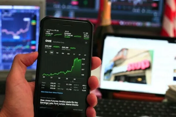 RBL Bank, Aditya Birla Capital, SBI Cards rally up to 5% as RBI sees easing stress in unsecured loans Gb95d1a370337b2b6b31020116efef2ccad9cd5f4162723ea9 1749190233926 1749190234212