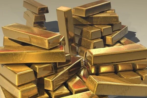 Israel-Iran war buzz: MCX gold rate today at new high! Is it right time to buy? EXPLAINED with 5 reasons Gold 1749805431077 1749805431246